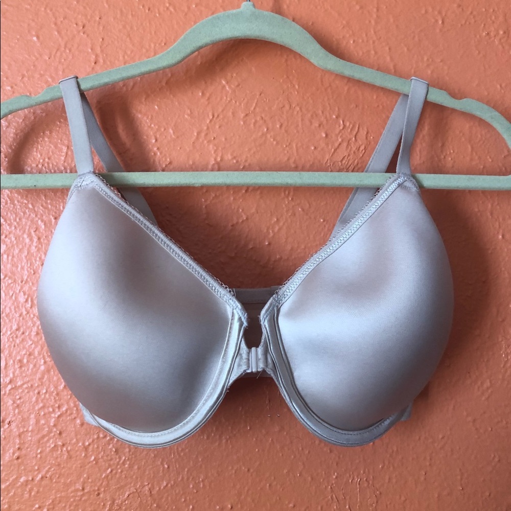Wacoal Nude Unlined Underwire Bra Front Close 32F